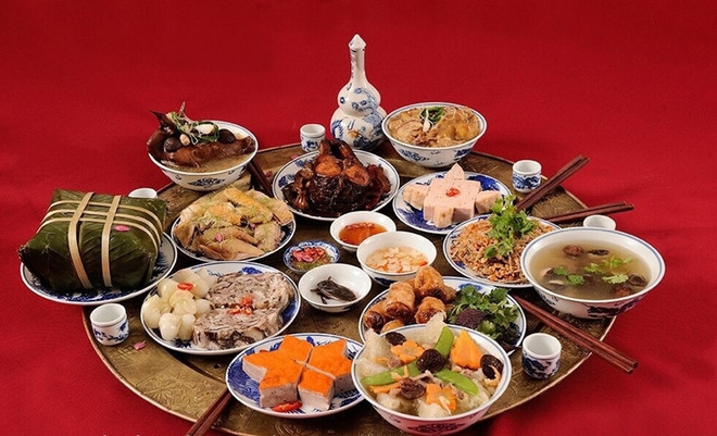 Bandejas de comida tradicional de Hanoi para las vacaciones del Tet ảnh 1 Bandejas de comida tradicional de Hanoi para las vacaciones del Tet ảnh 1