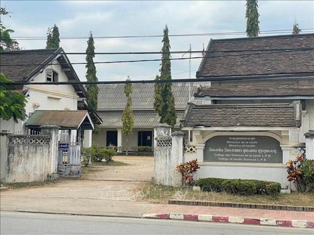 Laos cumple criterios internacionales de educación en partería ảnh 1