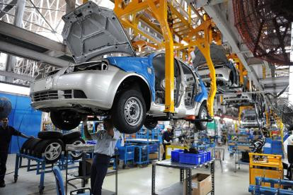 Malasia: Industria automotriz por reducir dependencia de fuerza laboral extranjera ảnh 1