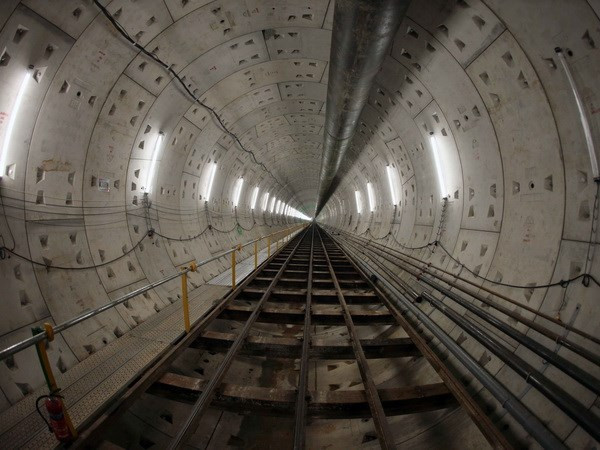 España presta atención a invertir en sistema de metro urbano en Ciudad Ho Chi Minh ảnh 1 España presta atención a invertir en sistema de metro urbano en Ciudad Ho Chi Minh ảnh 1
