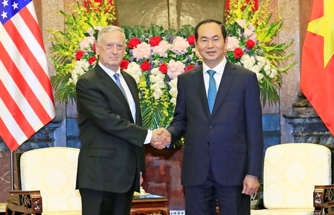 Presidente de Vietnam recibe a secretario de Defensa de Estados Unidos ảnh 1 Presidente de Vietnam recibe a secretario de Defensa de Estados Unidos ảnh 1