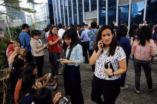 Indonesia: terremoto de magnitud 6,1 sacude isla de Java ảnh 1