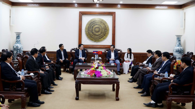 Vietnam y Camboya fortalecen cooperación en educación ảnh 1 Vietnam y Camboya fortalecen cooperación en educación ảnh 1