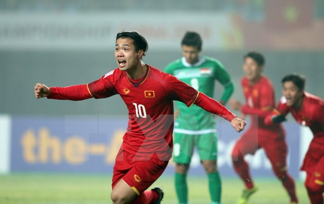Premier vietnamita felicita a la selección sub-23 de fútbol por su victoria en torneo asiático ảnh 1 Premier vietnamita felicita a la selección sub-23 de fútbol por su victoria en torneo asiático ảnh 1