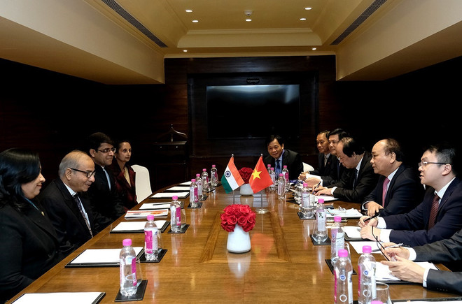 Premier vietnamita recibe a directivos de grandes empresas en India ảnh 1 Premier vietnamita recibe a directivos de grandes empresas en India ảnh 1