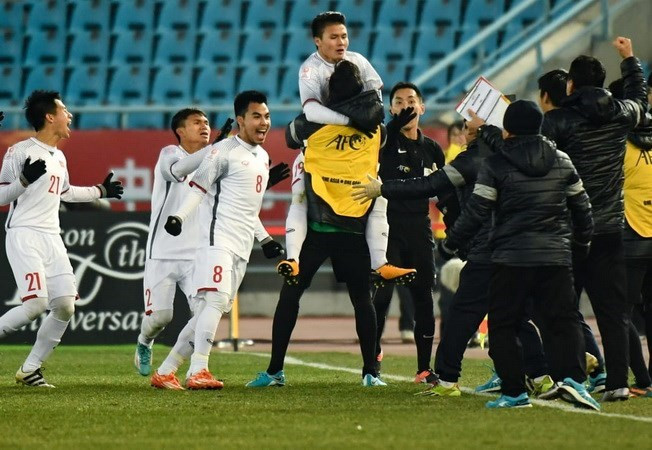 Selección sub-23 de Vietnam recibe valiosos regalos por su histórico triunfo ảnh 1 Selección sub-23 de Vietnam recibe valiosos regalos por su histórico triunfo ảnh 1