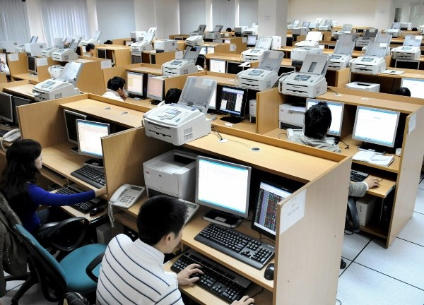 Emisión de bonos es solución factible en corto plazo, según expertos ảnh 1 Emisión de bonos es solución factible en corto plazo, según expertos ảnh 1