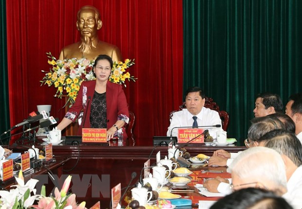 Insta presidenta del Parlamento de Vietnam a Vinh Long a desarrollar la agricultura ảnh 1
