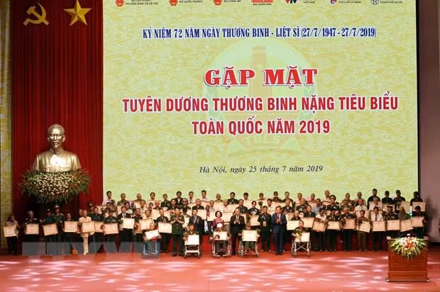 Honran en Vietnam a inválidos de guerra ảnh 1