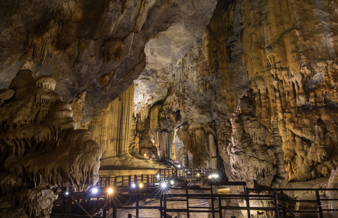 Recibe cueva vietnamita récord continental por sus magníficas estalactitas ảnh 1 Recibe cueva vietnamita récord continental por sus magníficas estalactitas ảnh 1
