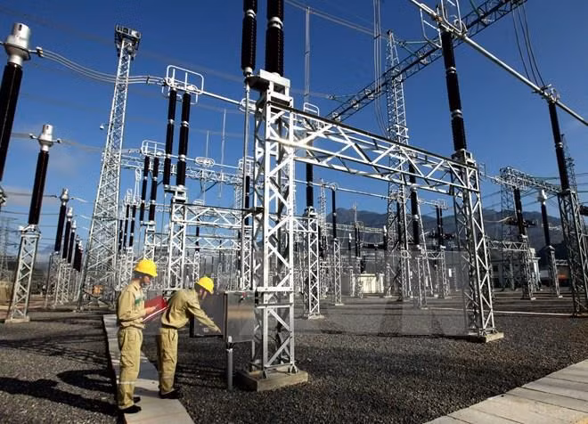 EVN pone en funcionamiento 96 proyectos de transmisión de energía ảnh 1