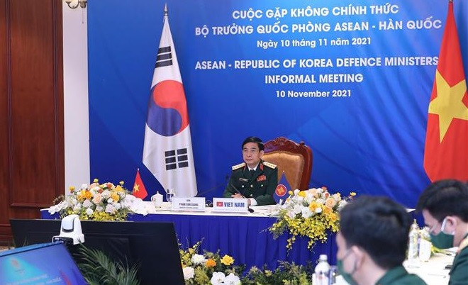 Vietnam participa en Reunión Informal de Ministros de Defensa ASEAN-Corea del Sur ảnh 1 Vietnam participa en Reunión Informal de Ministros de Defensa ASEAN-Corea del Sur ảnh 1