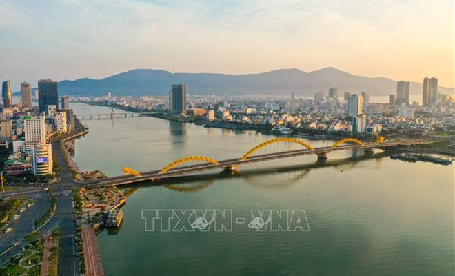 Da Nang da la bienvenida a turistas foráneos en tres fases ảnh 1 Da Nang da la bienvenida a turistas foráneos en tres fases ảnh 1