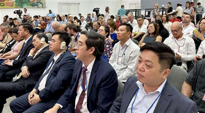 Vietnam asiste a primer encuentro teórico de la izquierda mundial en Cuba ảnh 1 Vietnam asiste a primer encuentro teórico de la izquierda mundial en Cuba ảnh 1