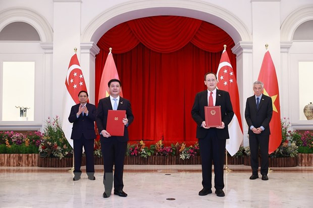 Fomento de nexos con Singapur beneficiará entorno de inversión vietnamita ảnh 2 Fomento de nexos con Singapur beneficiará entorno de inversión vietnamita ảnh 2