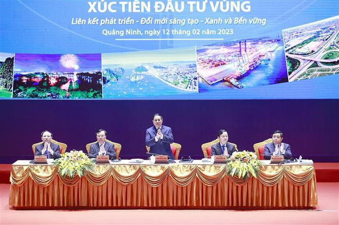 Premier vietnamita insta a impulsar papel del desarrollo de delta del río Rojo ảnh 1  Premier vietnamita insta a impulsar papel del desarrollo de delta del río Rojo ảnh 1