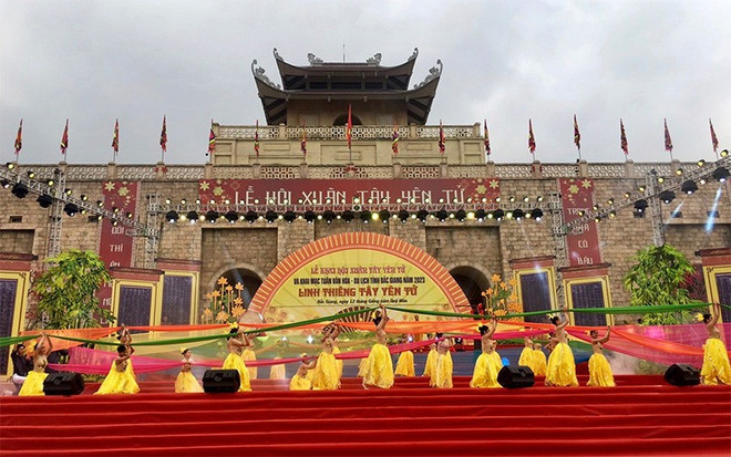 Lanzan festival de primavera y semana de cultura-turismo en Bac Giang ảnh 1 Lanzan festival de primavera y semana de cultura-turismo en Bac Giang ảnh 1