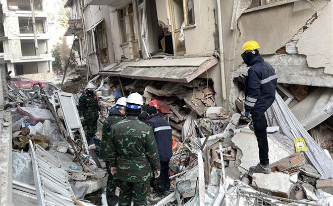 Socorristas vietnamitas agilizan búsqueda de víctimas del terremoto en Turquía ảnh 2 Socorristas vietnamitas agilizan búsqueda de víctimas del terremoto en Turquía ảnh 2
