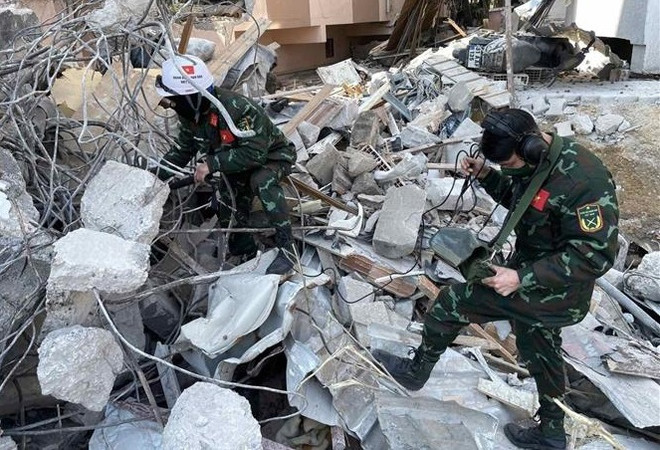 Socorristas vietnamitas agilizan búsqueda de víctimas del terremoto en Turquía ảnh 3 Socorristas vietnamitas agilizan búsqueda de víctimas del terremoto en Turquía ảnh 3