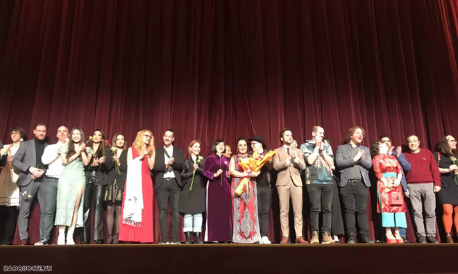 Estrenan película "Floración del manzano", una coproducción entre Hungría y Vietnam ảnh 1 Estrenan película "Floración del manzano", una coproducción entre Hungría y Vietnam ảnh 1