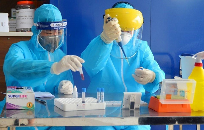 Vietnam sigue tendencia a la baja, con solo cuatro nuevos casos de COVID-19 ảnh 1 Vietnam sigue tendencia a la baja, con solo cuatro nuevos casos de COVID-19 ảnh 1