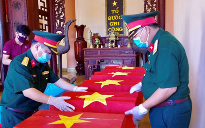 Repatrian restos de 16 combatientes voluntarios vietnamitas caídos en Camboya ảnh 1 Repatrian restos de 16 combatientes voluntarios vietnamitas caídos en Camboya ảnh 1