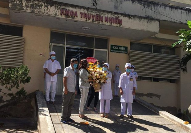 Reciben alta médica otros 10 pacientes de COVID-19 en Vietnam ảnh 1 Reciben alta médica otros 10 pacientes de COVID-19 en Vietnam ảnh 1