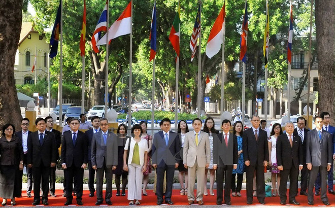 Hitos de los 22 años de adhesión de Vietnam a la ASEAN ảnh 4 Hitos de los 22 años de adhesión de Vietnam a la ASEAN ảnh 4