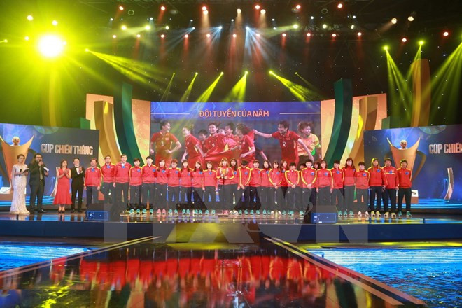 Celebran en Hanoi Gala de Copa de Victoria 2017 ảnh 1 Celebran en Hanoi Gala de Copa de Victoria 2017 ảnh 1