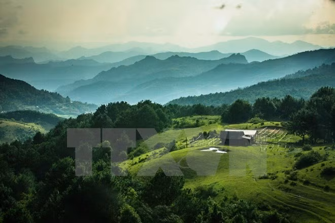 Establecen en Vietnam Parque Nacional Phia Oac-Phia Den ảnh 1