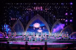 Actuación artística en la inauguración del Festival del Loto de Hanoi 2026 (Foto: VNA)