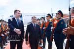 El primer ministro Le Minh Hung llega al Aeropuerto Internacional Gabdulla Tukay de Kazán, capital de la República de Tartaristán. (Foto: VNA)