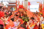 Una procesión en el Festival Tradicional de Bat Trang (Foto: VNA)