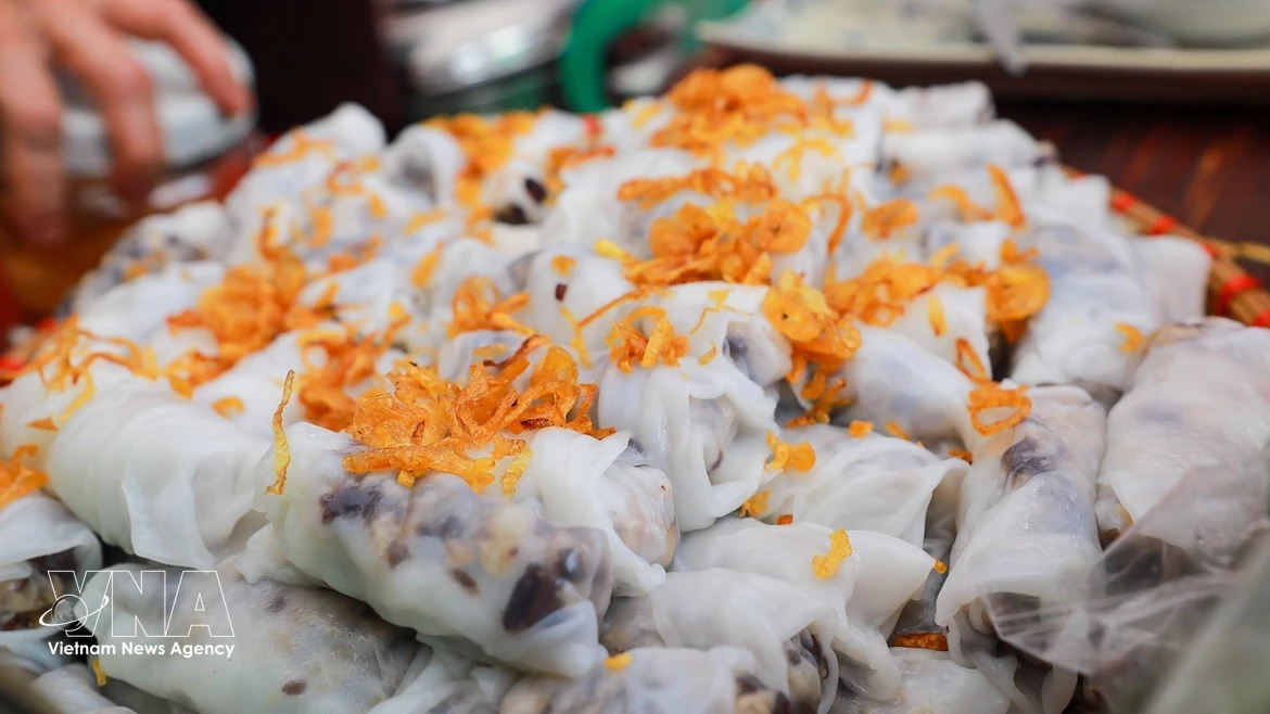 Reconocen el oficio de los rollos de arroz de Thanh Tri como patrimonio cultural nacional