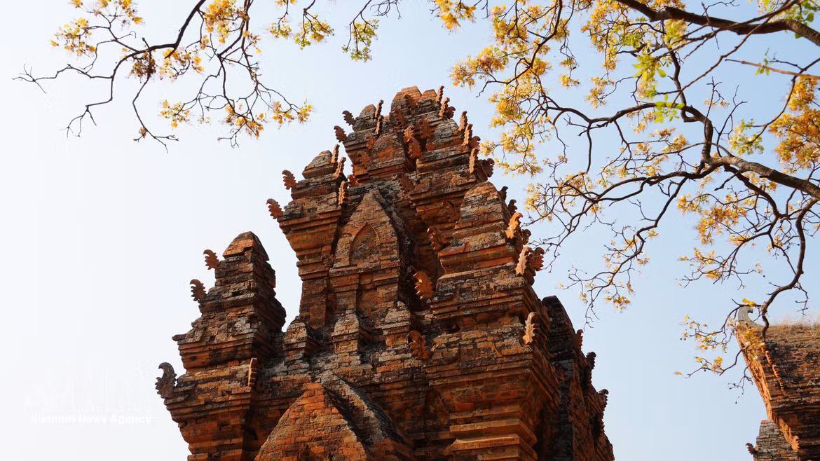 Torre Po Klong Garai: huella de la arquitectura de etnia Cham en Khanh Hoa