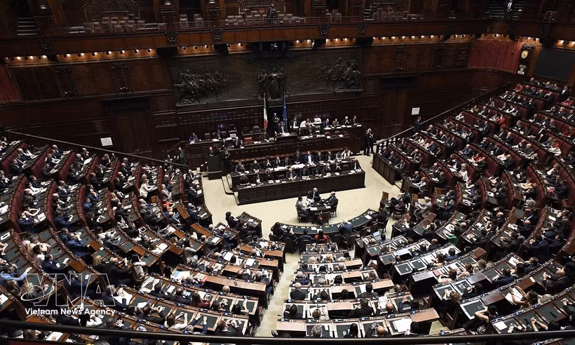 Panorama de una sesión del Parlamento italiano en Roma. (Foto: Agencia Anadolu/VNA)