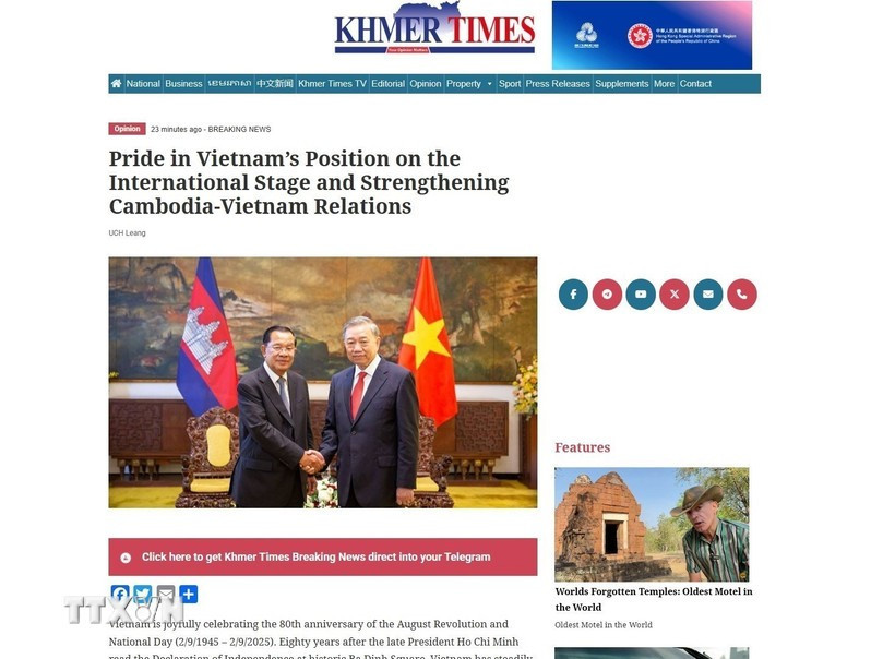El periódico Khmer Times publicó un artículo titulado "Orgullosos de la posición de Vietnam en el ámbito internacional y el fortalecimiento de las relaciones entre Camboya y Vietnam" el 28 de agosto de 2025. (Fuente: VNA)