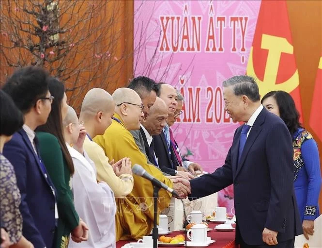 El secretario general del Partido Comunista de Vietnam, To Lam, y los delegados en el evento (Fuente: VNA)