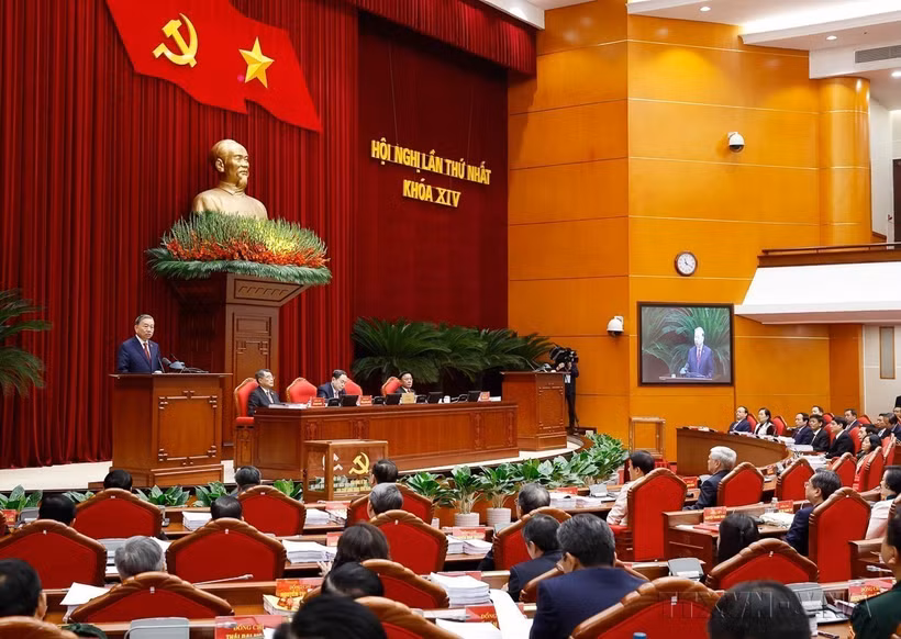 El secretario general del Partido Comunista de Vietnam, To Lam, en el primer pleno del Comité Central del Partido Comunista de Vietnam del XIV mandato. (Fuente: VNA)