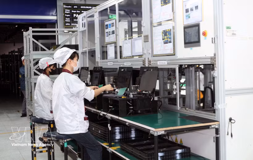 Gracias a sus actividades activas, la empresa Wistron Infocomm Vietnam en el Parque Industrial Dong Van III, ha incrementado su capital de inversión en 284 millones de dólares. (Fuente: VNA)