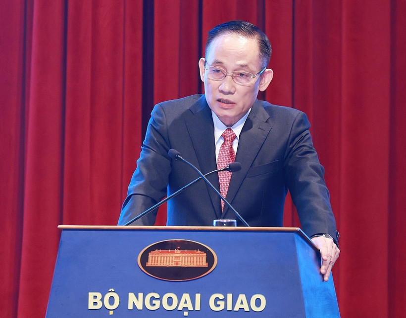 El ministro de Relaciones Exteriores, Le Hoai Trung. (Fuente: VNA)