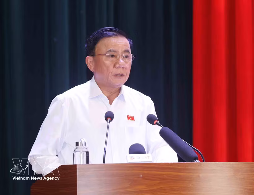 El miembro del Buró Político y miembro permanente del Secretariado del Comité Central del Partido Comunista de Vietnam (PCV), Tran Cam Tu, habla en el evento. (Fuente: VNA)