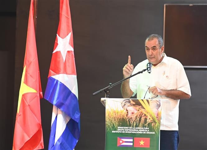 El ministro cubano de Agricultura, Ydael Pérez Brito, habla en el evento. (Fuente: VNA)