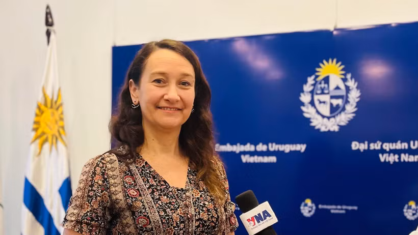 La subsecretaria de Relaciones Exteriores de Uruguay en la entrevista. (Fuente: VNA)