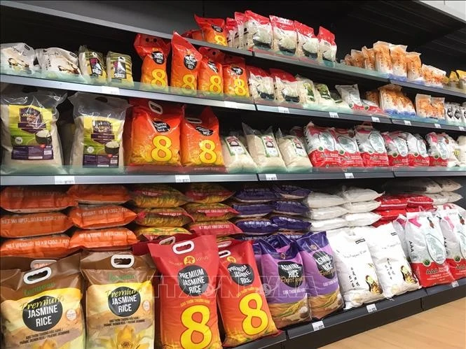 El arroz vietnamita se vende en un supermercado británico. (Fuente: VNA)