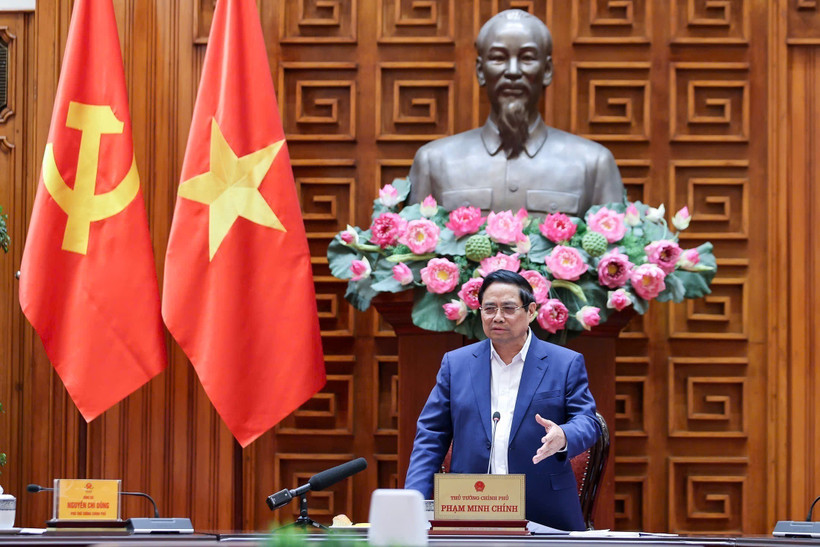 El primer ministro de Vietnam, Pham Minh Chinh, habla en el evento. (Fuente: VNA)