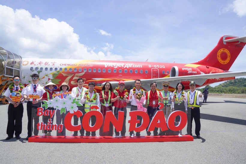 Vietjet opera oficialmente 28 vuelos a Con Dao por semana. (Fuente: Vietjetair.com)