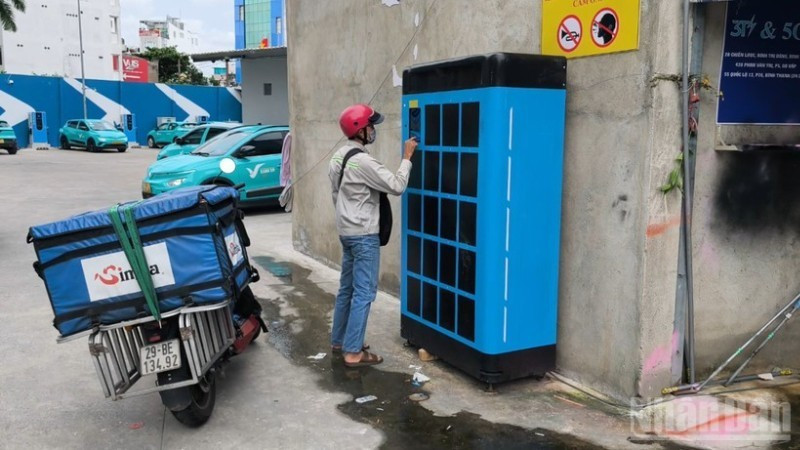 Un armario para el intercambio de baterías de motocicletas eléctricas en Ciudad Ho Chi Minh. (Fuente: Internet)