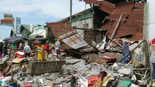 La escena de devastación después de un terremoto en Filipinas. (Fuente: EPA/VNA)