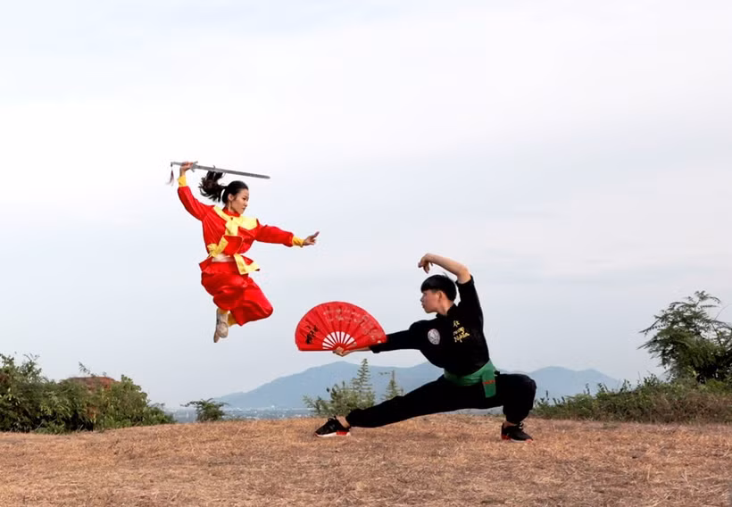 Protegen y promueven las artes marciales tradicionales de Binh Dinh. (Foto: baovanhoa.vn)